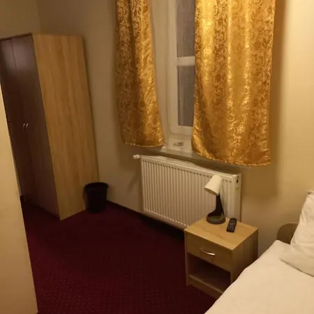 Отель Palac Lasow