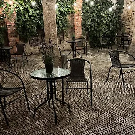 Hotel Palac Lasow Piensk